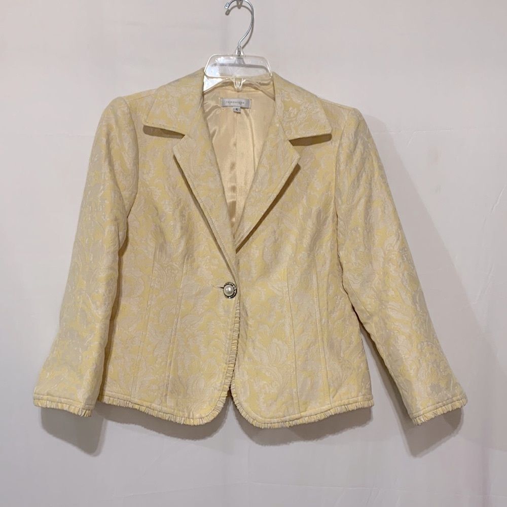 🟢3 for $20— CAMPAIGNE jacquard brocade blazer 1 button 3/4 sleeves ruffle trim